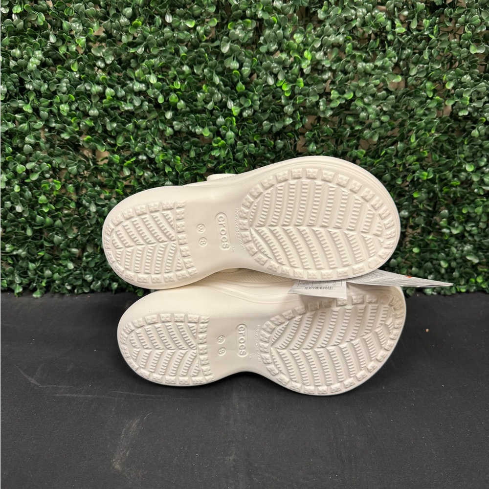Crocs Bae Clogs - W8, W5 - Picture 7 of 10